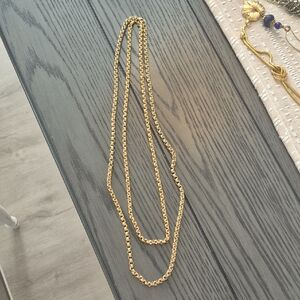 Elegant Gold Chain Necklace